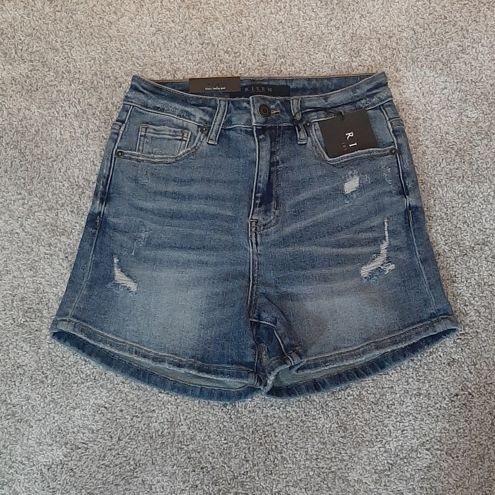 NWT Risen "Always Looking Good" High Rise Vintage Wash Denim Shorts
